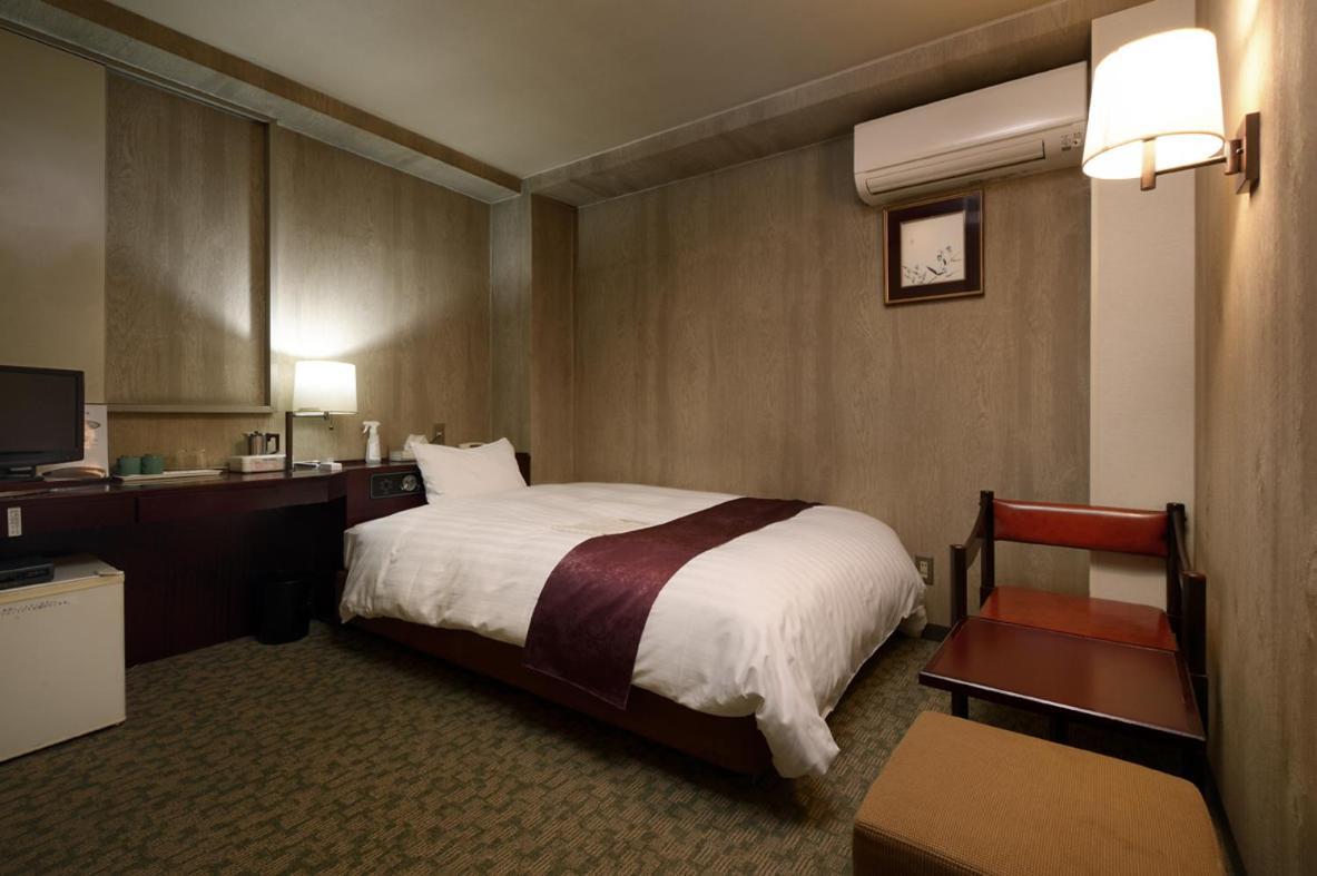 Ueda Plaza Hotel Экстерьер фото